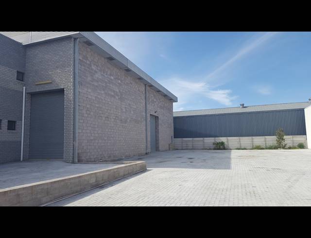 500M² FACTORY RENTED IN SAXON INDUSTRIAL